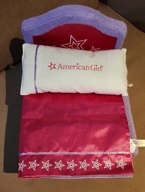 American Girl Purple Plush Doll Bed with Hot Pink Bedding and White Pillow EUC